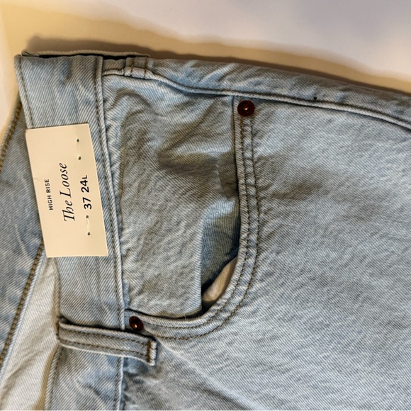 NWT Abercrombie & Fitch Light Blue Women's High Rise Jeans - Picture 3 of 7